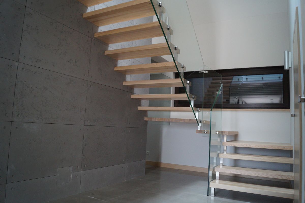 schody do wnętrz minimalistycznych